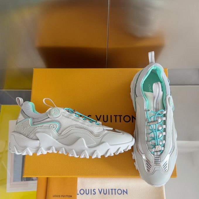 Louis Vuitton Sneakers Wmns ID:20250217-105